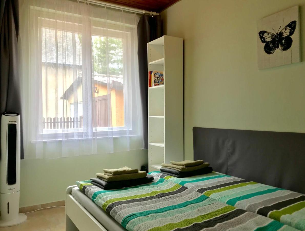 Tutijo Haziko Villa Balatonfenyves Exteriör bild
